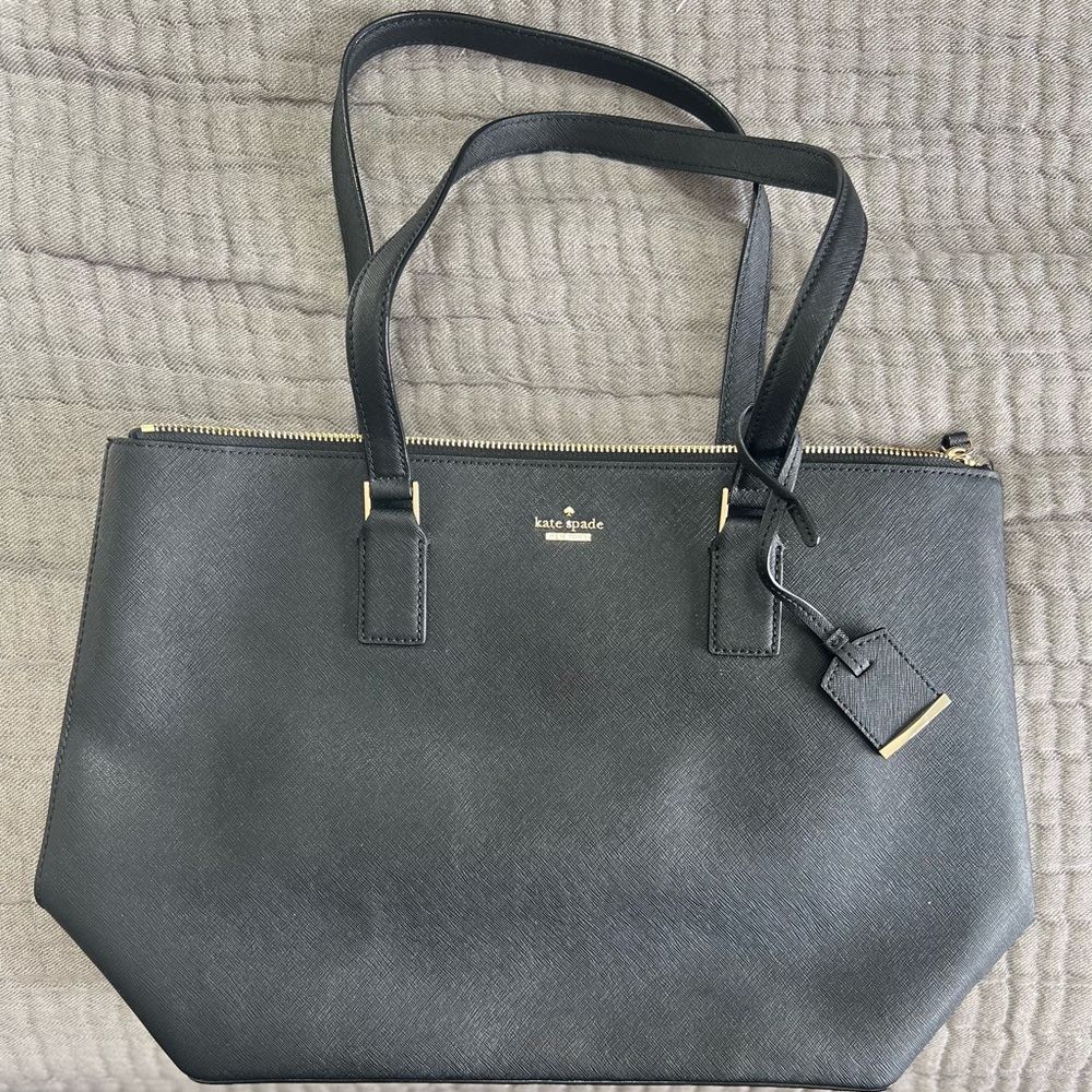 Perfect condition black leather Kate spade tote with zip-top